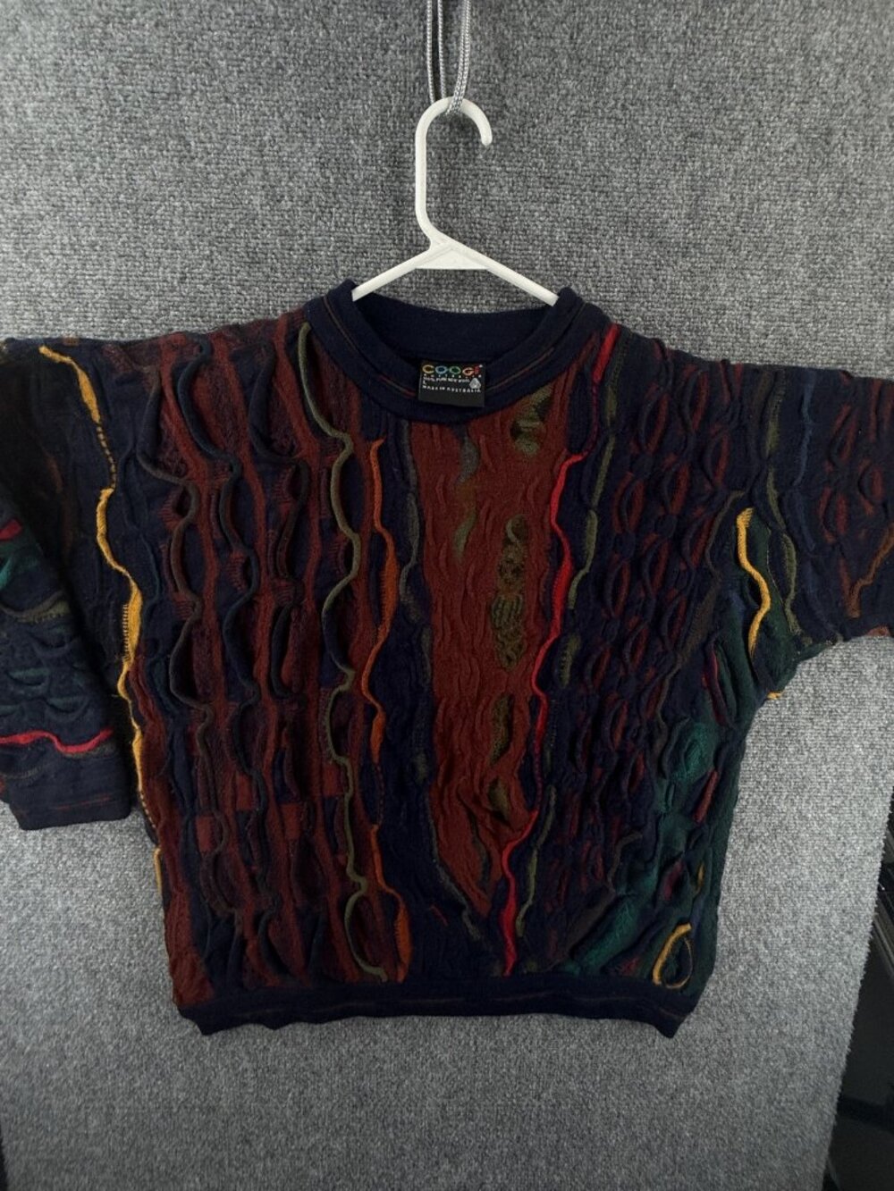 Coogi Australia Pure New Wool Cable-Knit Pullover Colorful Large Sweater Soft